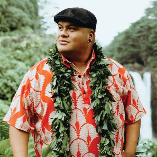 An Intimate Evening with Kalani Pe'a